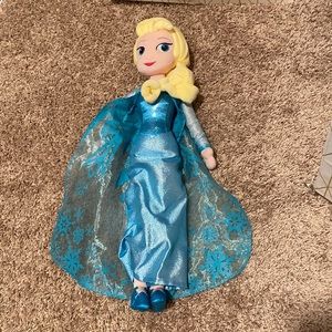 Elsa Doll. Winter dress
